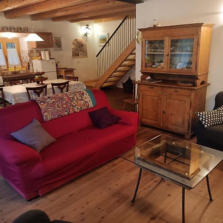 Chalet La Nos モリーナ・ディ・レードロ エクステリア 写真